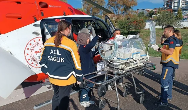 Kerem bebek, hava yolu ile sevk edilerek tedavi altına alındı
