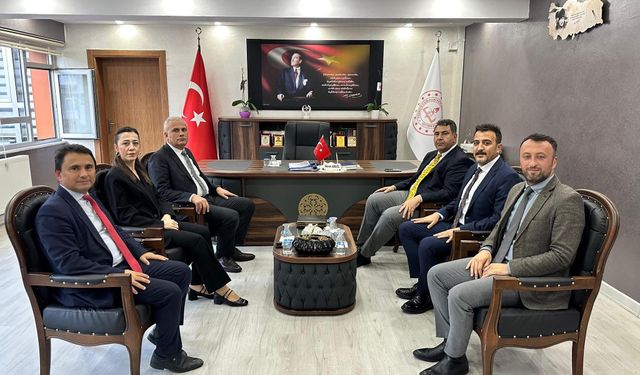 Kaymakam Fatih Yılmaz ilçe Milli Eğitim Müdürünü ziyaret etti