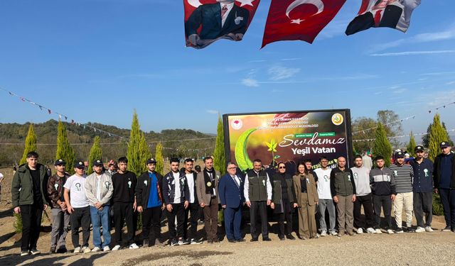 Çaycuma’da ‘Geleceğe Nefes Olalım Bir Fidan Dikelim’ etkinliği gerçekleştirildi