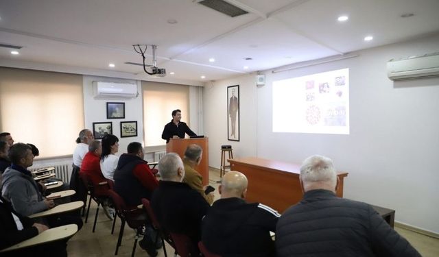 Belediye personeline hijyen eğitimi verildi