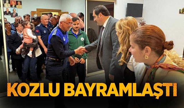 Başkan Dökmeci Personel ve Vatandaşlarla Bayramlaştı