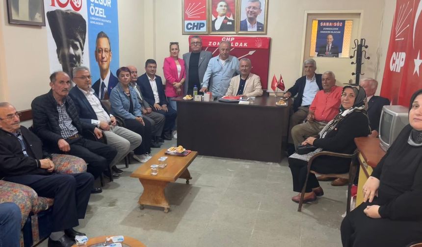 CHP Merkez İlçe Başkanlığı’nda Beycuma Belediye Başkanına ziyaret