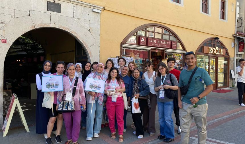 BARÜ’de “Türkçe Yaz Okulu” tamamlandı