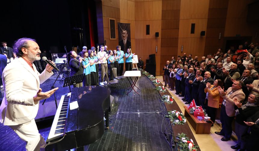 Bartın'da "Kim Var?" adlı sanat etkinliği düzenlendi