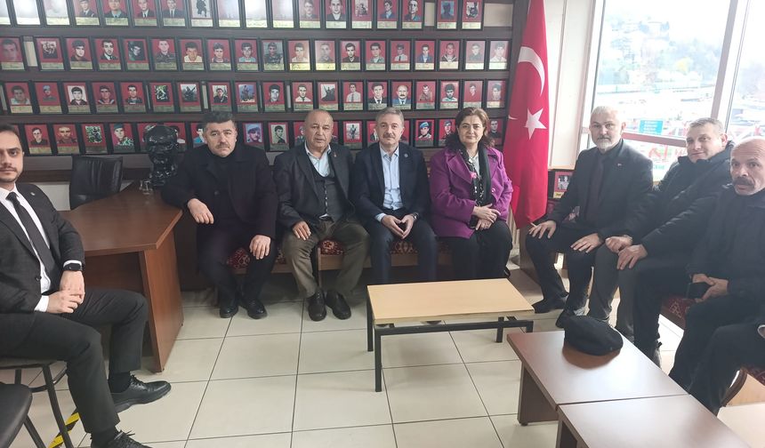 MHP’den Şehit Aileleri Derneğine ‘Terörsüz Türkiye’ ziyareti