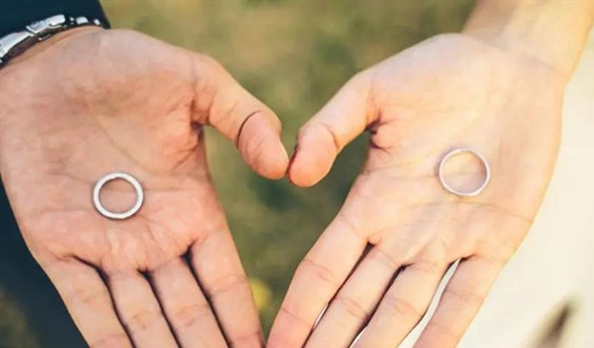 Boşanmada süresiz nafaka tartışması: Sona mı eriyor?