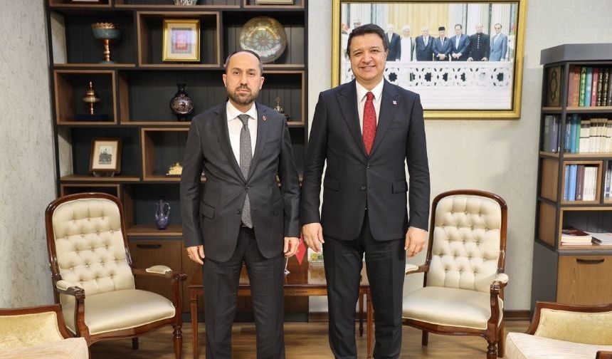 Başkan Erol, Genel Başkan Mahmut Arıkan’ı ziyaret etti