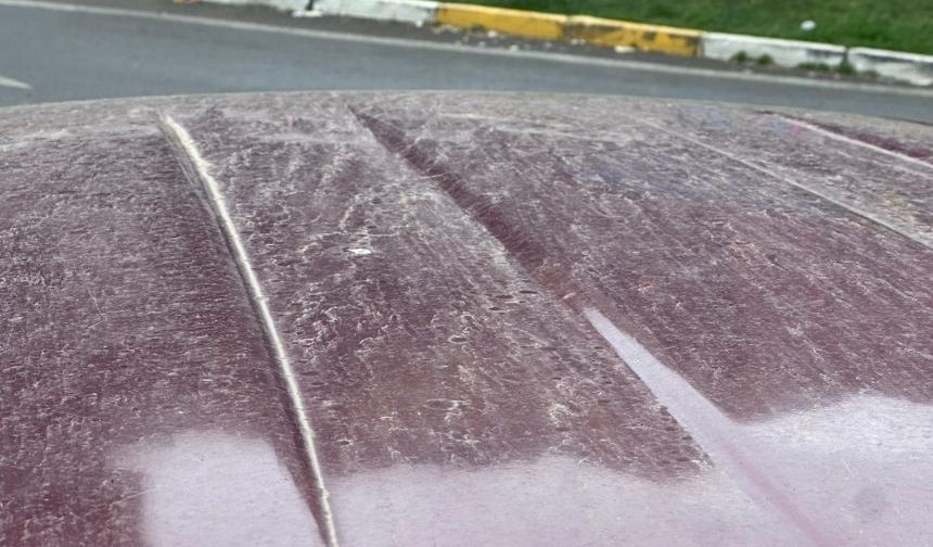 Gökten çamur resmen çamur yağdı