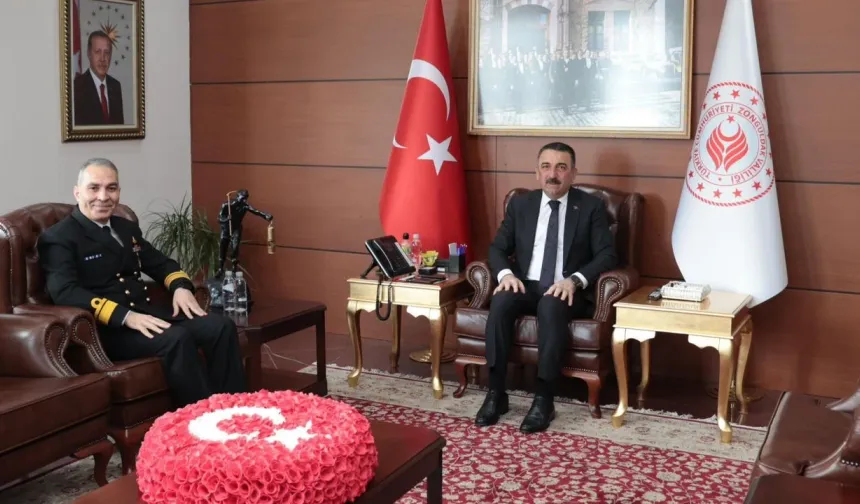 Karadeniz Bölge Komutanı Tuğamiral Korkut, Vali Hacıbektaşoğlu’nu ziyaret etti