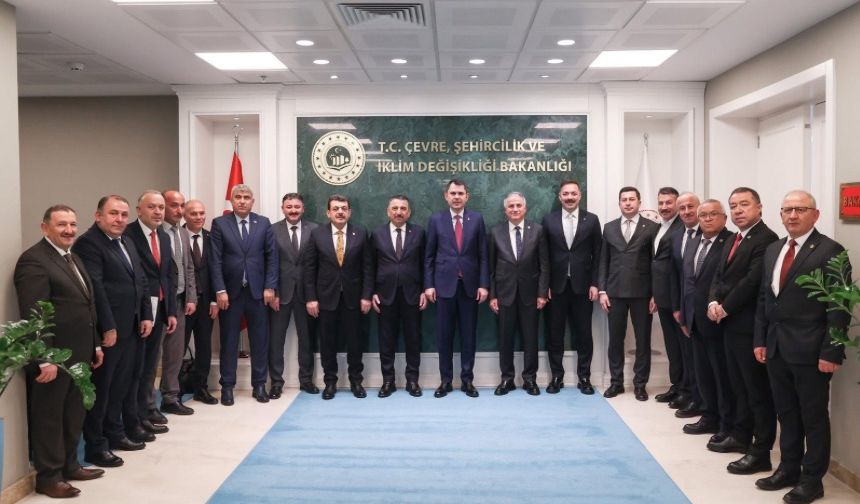 Zonguldak Valisi ve AK Parti heyeti Bakan Murat Kurum’u ziyaret etti