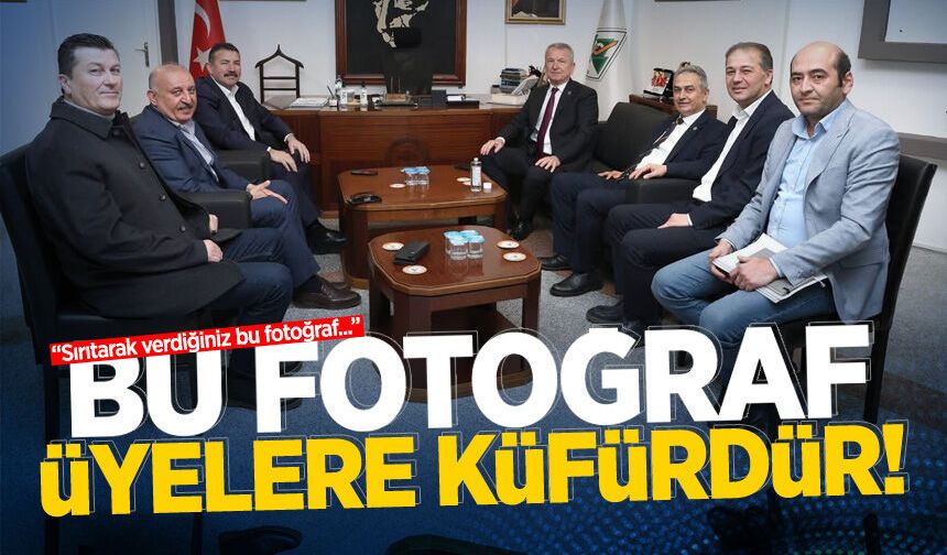 CHP’li isim fotoğrafa isyan etti: ”Sırıtarak verdiğiniz bu fotoğraf..!”