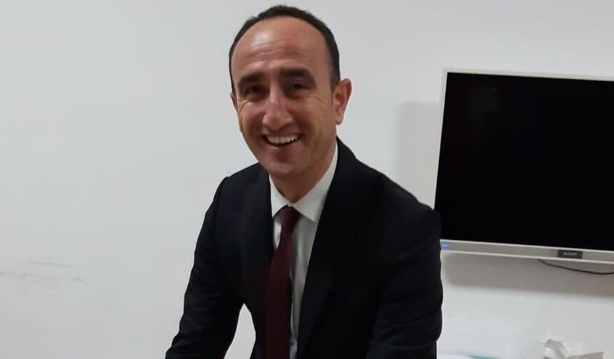 Eğitim camiası yasta: Selami Sakarya hayatını kaybetti