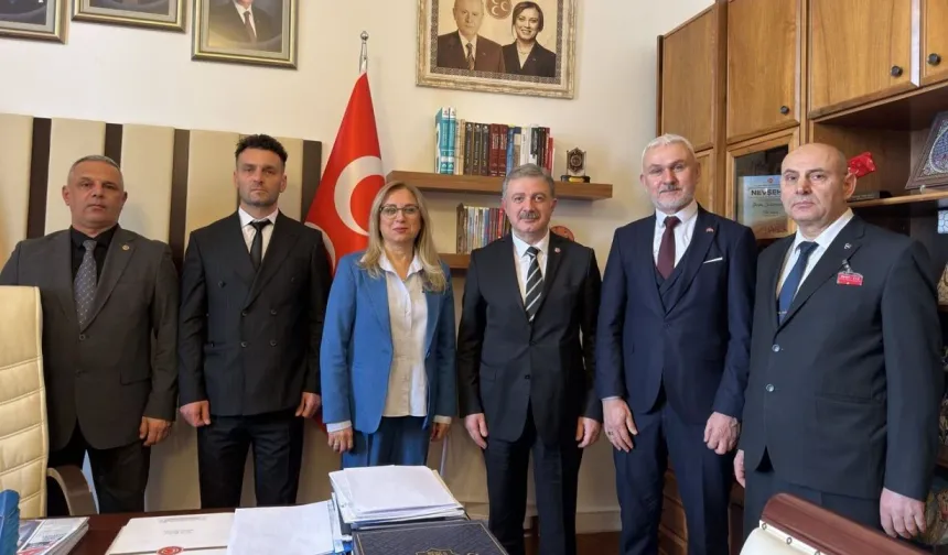 MHP'li başkanlar TBMM’yi ziyaret etti