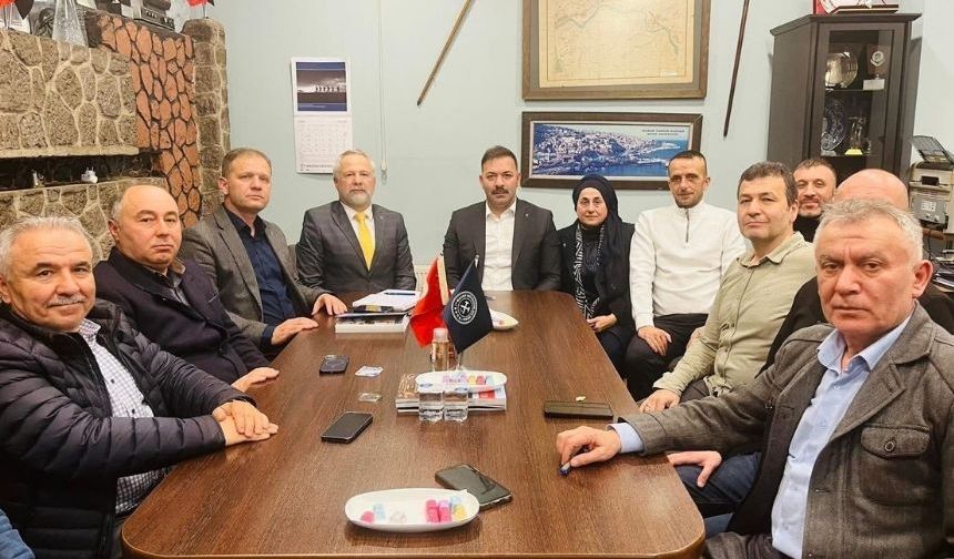 Mustafa Çağlayan'dan TMMOB'a hayırlı olsun ziyareti