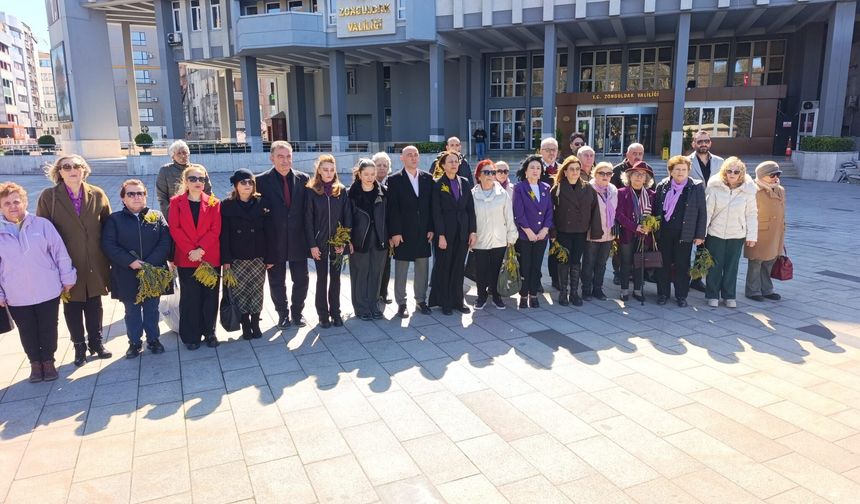 CHP Kadın Kolları'ndan 8 Mart'ta güçlü mesaj