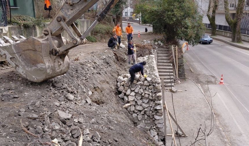 Zonguldak Belediye ekipleri 69 ambarlarında çalışmalara başladı