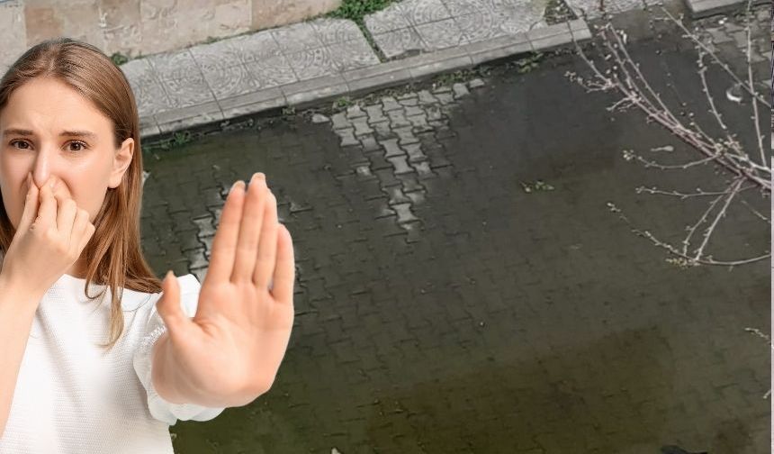 Zonguldak’ta okul bahçesi lağım gölüne döndü: Kimsenin umrunda değil!