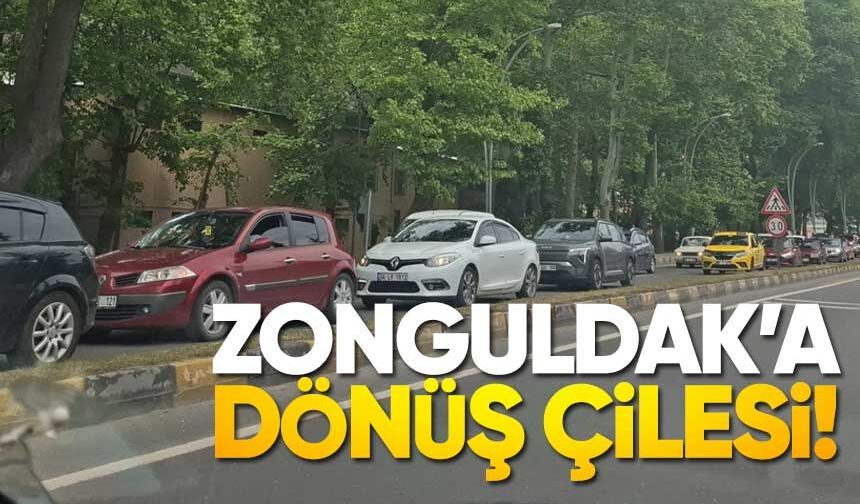 Kent Girişinde Uzun Araç Kuyrukları Oluştu