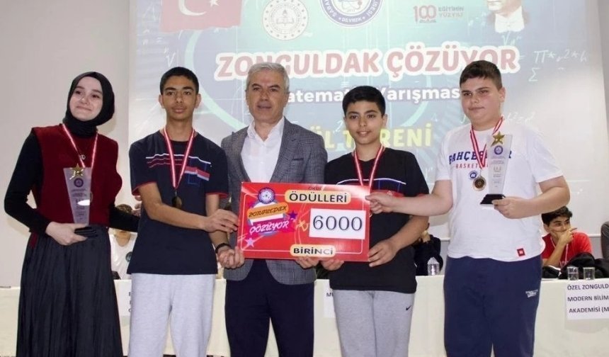 Zonguldak matematikte yarıştı: 6’ncı “Zonguldak Çözüyor” tamamlandı