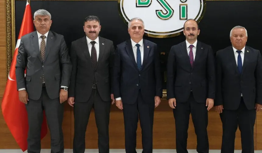 Saffet Bozkurt’tan DSİ’ye ziyaret: Beldelerdeki projeler masaya yatırıldı