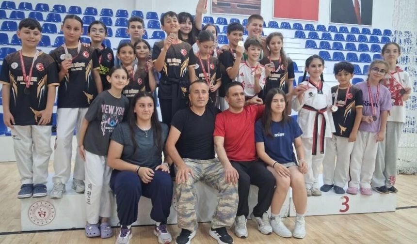 Taşbacaspor, Minikler Taekwondo il seçmelerinde takım halinde şampiyon oldu