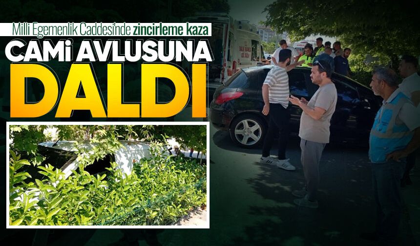 Zonguldak'ta zincirleme kaza: Kontrolden çıkan araç cami avlusuna daldı