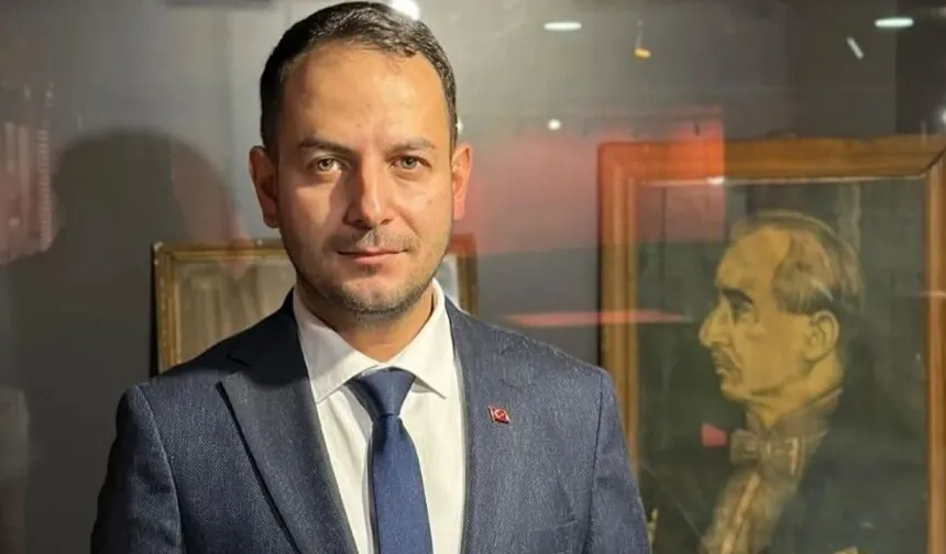 Özel Kalem Müdürü Ömer Çağla Kaya CHP'den istifa etti