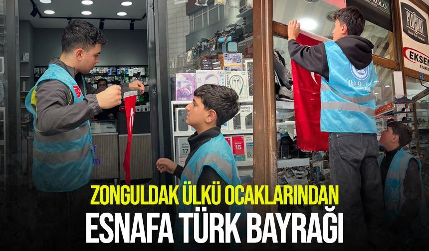 Zonguldak Ülkü Ocaklarından esnafa Türk Bayrağı
