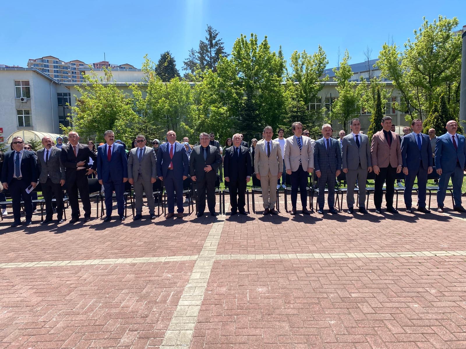 84B52F06 Aac6 4370 Ae77 D71879E9F704