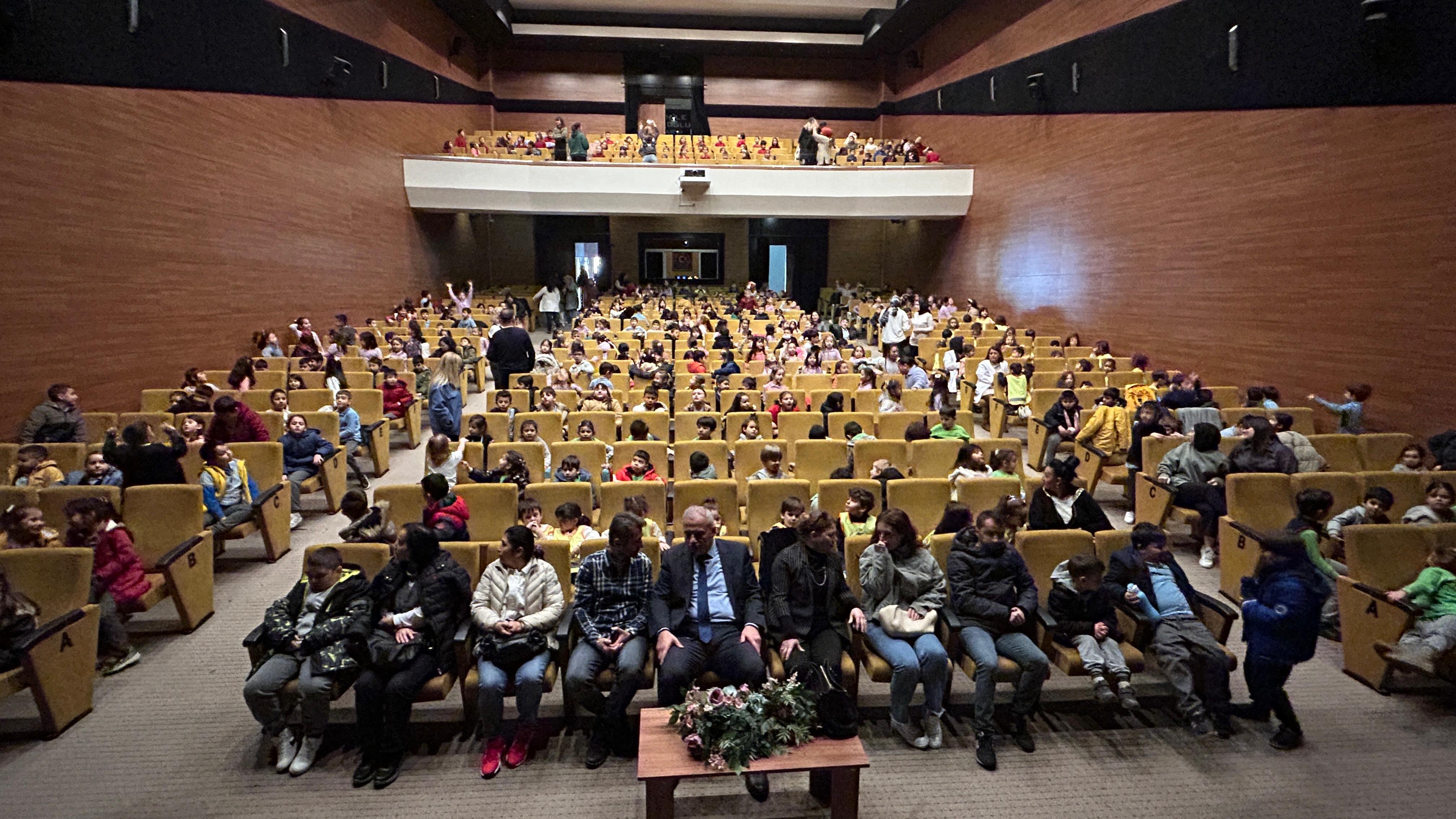 C1B90441 73Ef 4378 8A6C 4Df591A50Dab