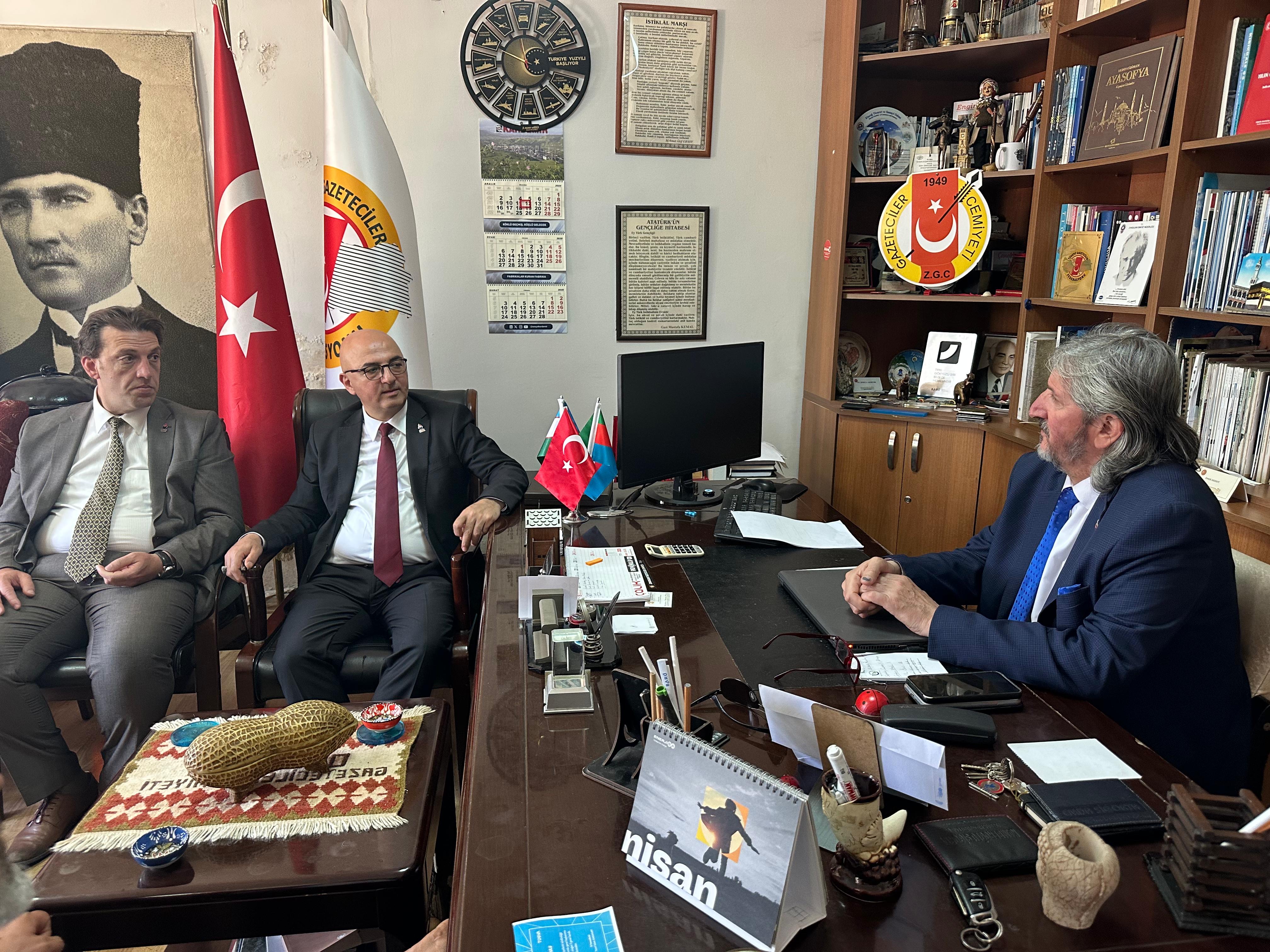 85661A5A 6338 453E Afd3 Aef433B4274D