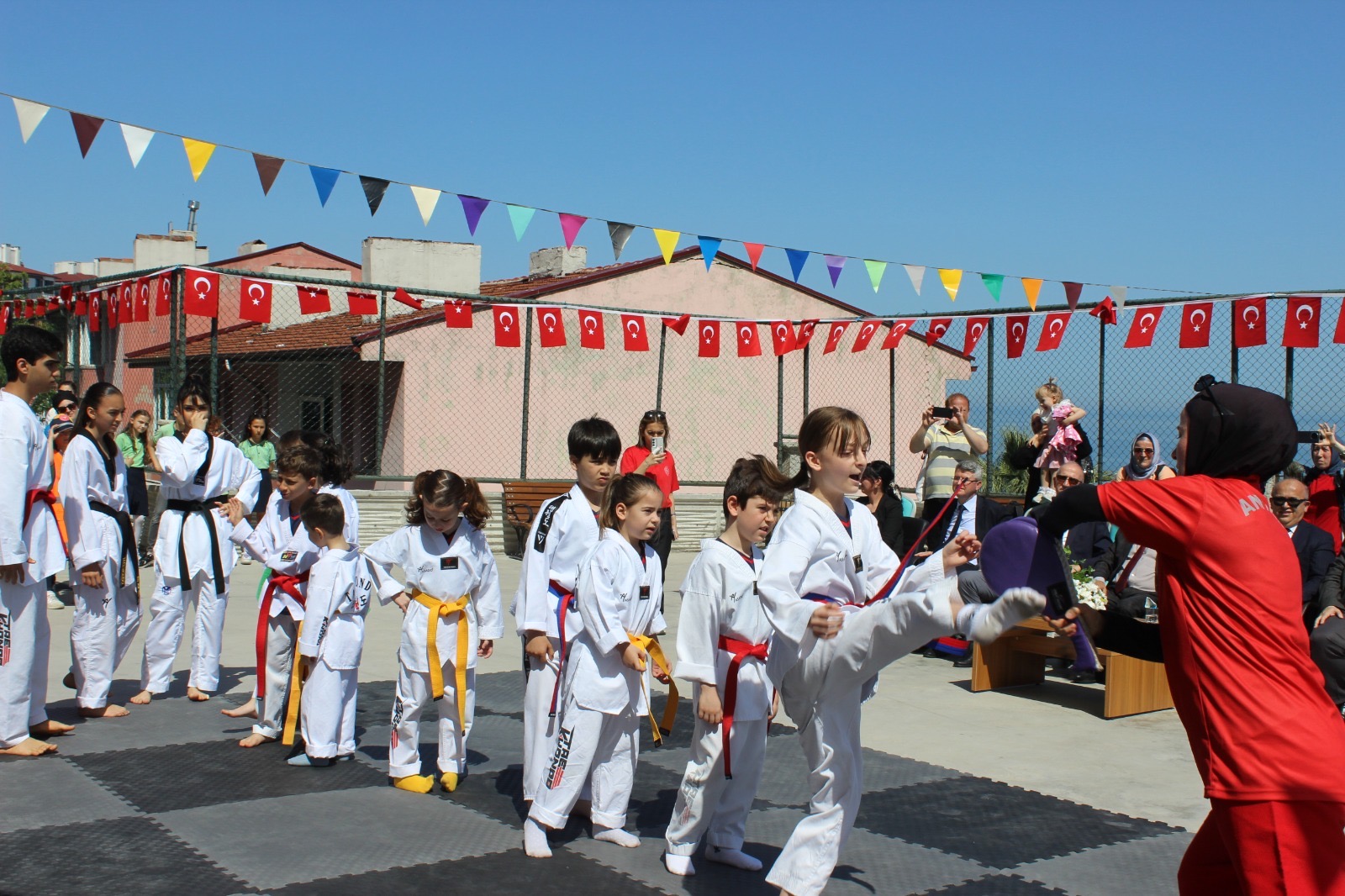 C7Cf2Cec Bff4 488B 9E10 F3E67Ead243B