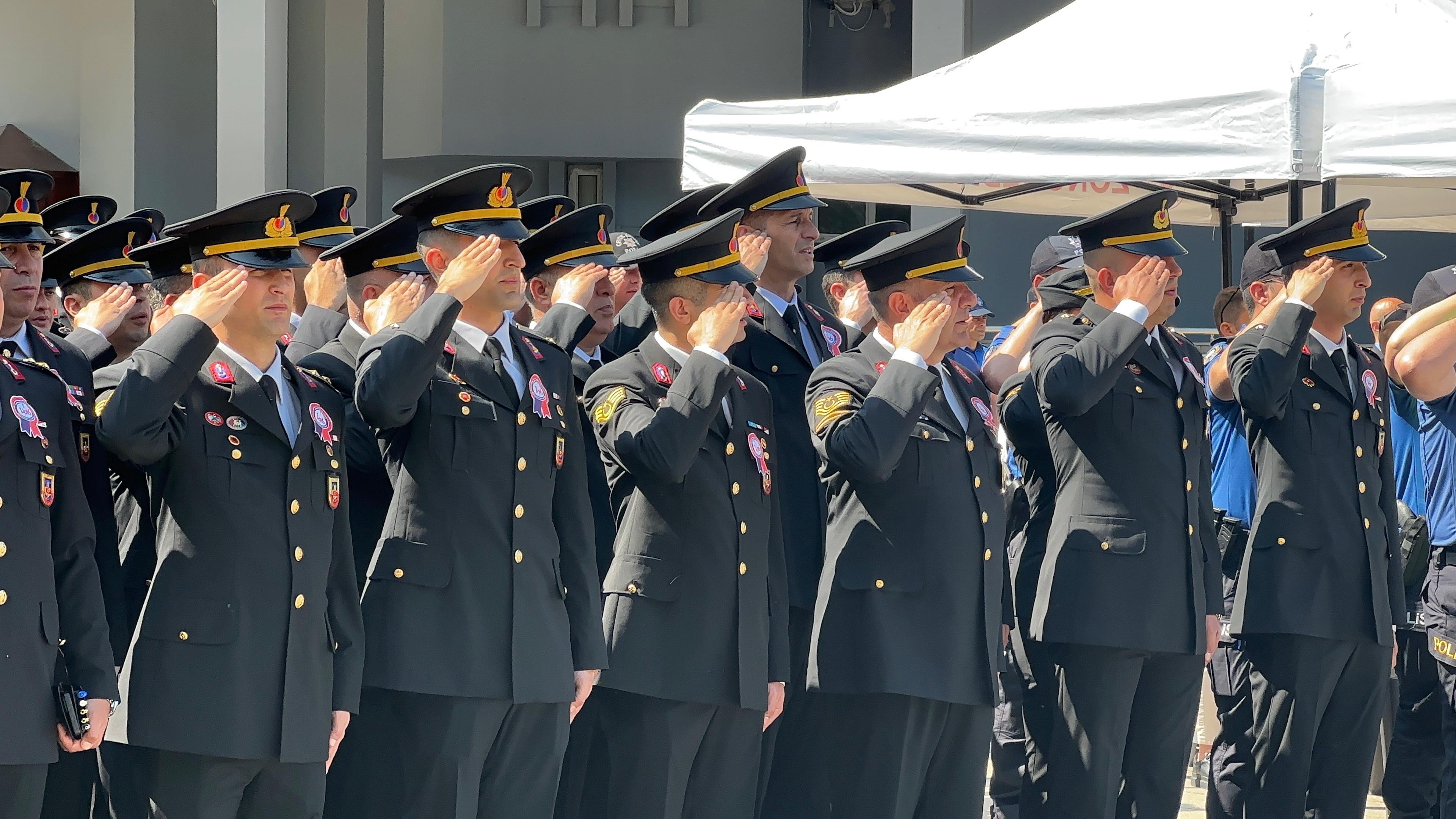 3C710C86 Da06 4F44 B1E8 81F60860486A