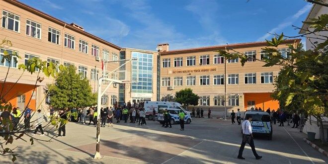 Saldırganın anne ve babası ile dedesi gözaltına alındı