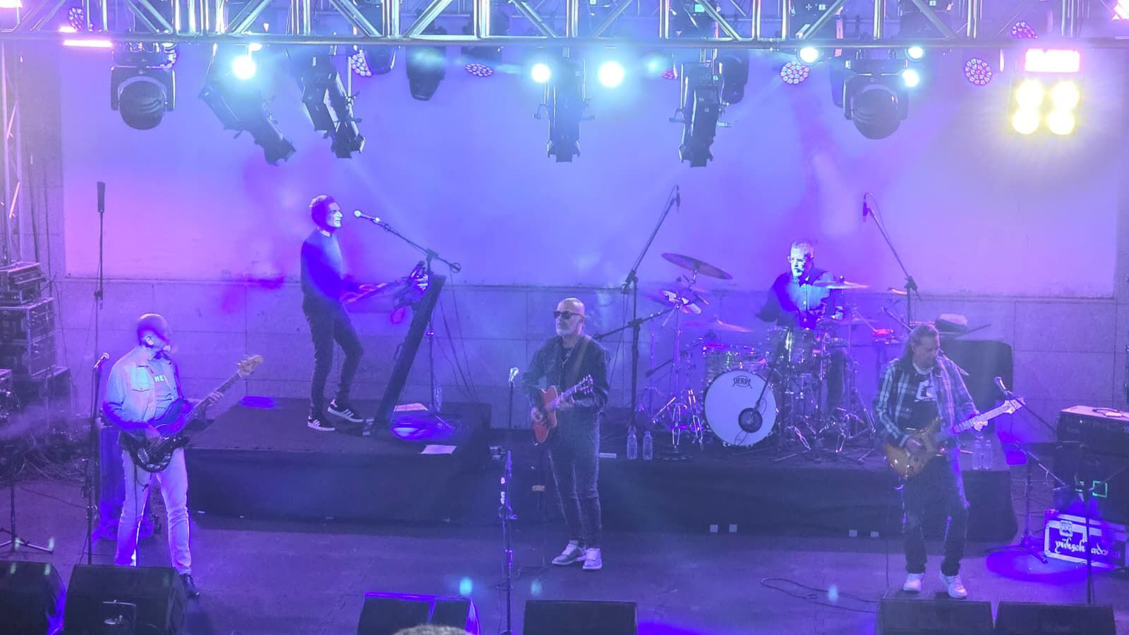 Eregli De Acheron Sahne De Konserler Hiz Kesmeden Devam Ediyor 6410
